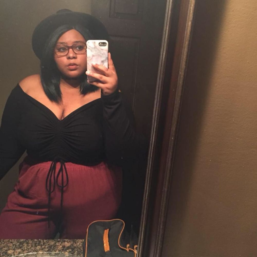 Meet your Posher, Lauren